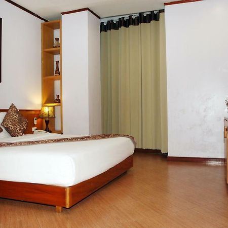 City Bay Hotel Ha Long Buitenkant foto