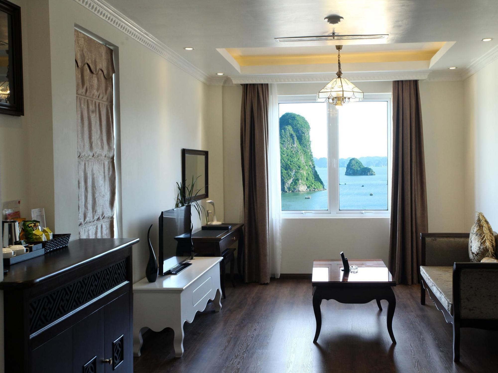City Bay Hotel Ha Long Buitenkant foto