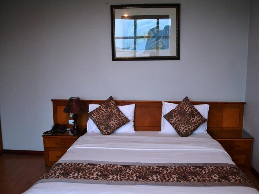 City Bay Hotel Ha Long Buitenkant foto