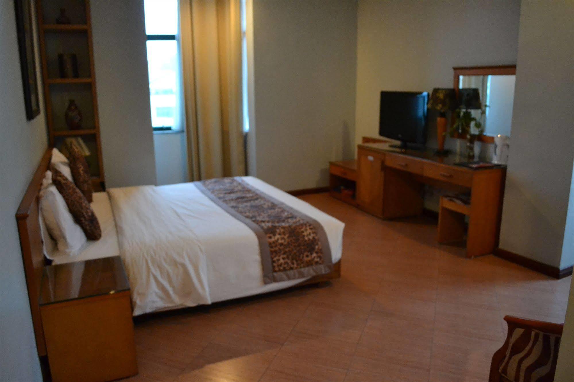 City Bay Hotel Ha Long Buitenkant foto